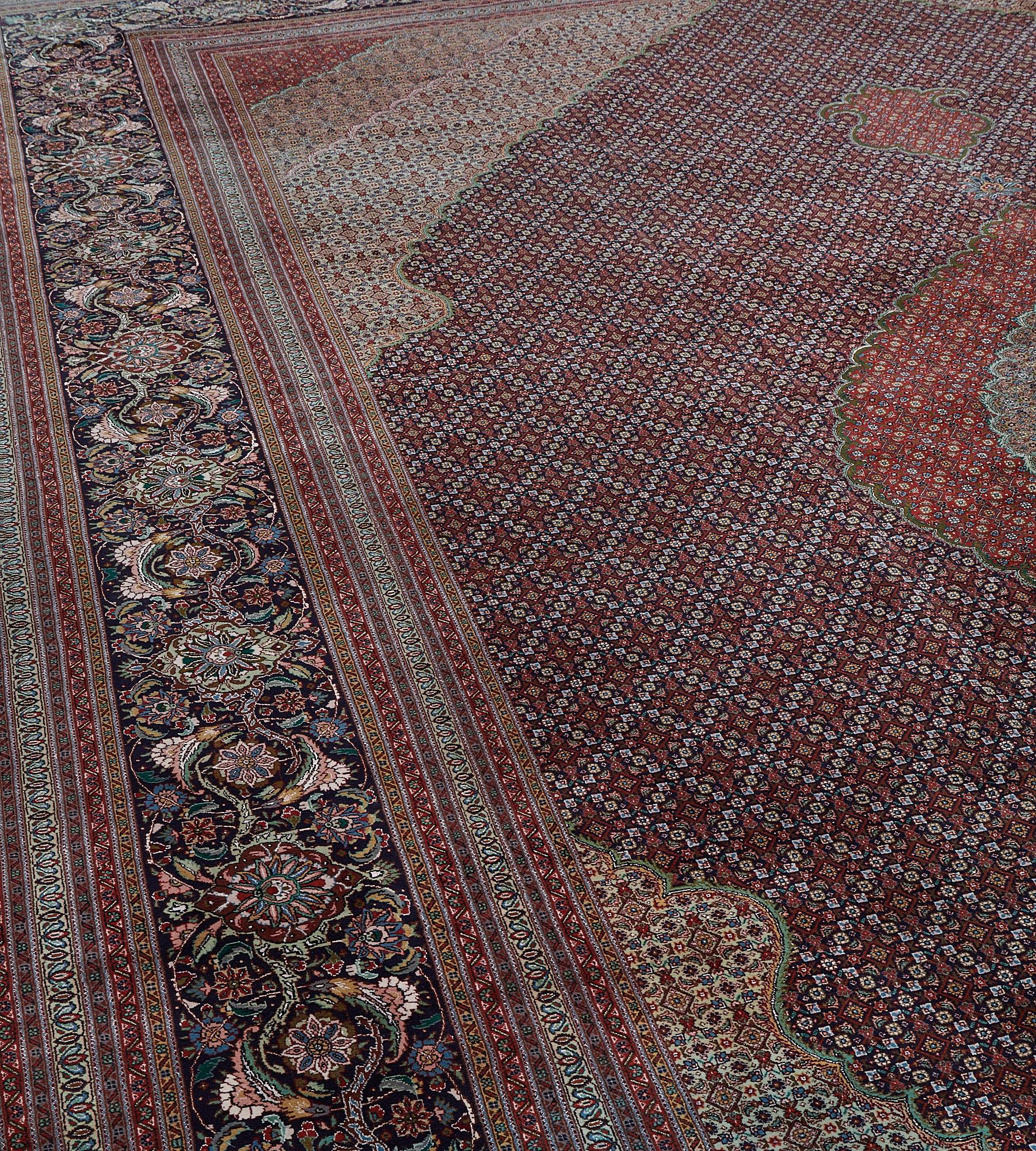 Vintage Circa 1970 Hand-knotted Tabriz Persian Rug In Good Condition For Sale In West Hollywood, CA