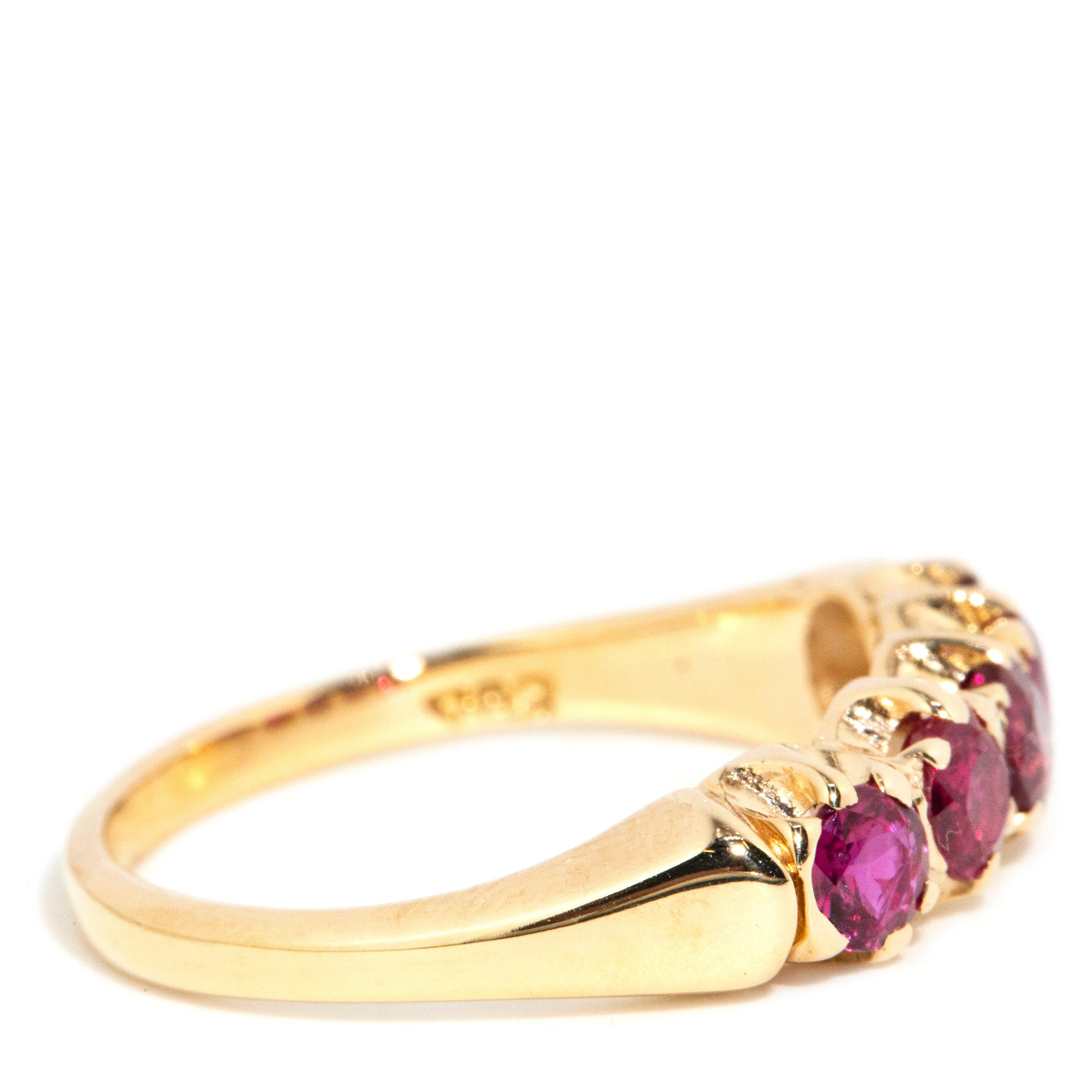Women's Vintage Circa 1970s 1.00 Carat Natural Ruby Five Stone Ring 9 Carat Yellow Gold For Sale