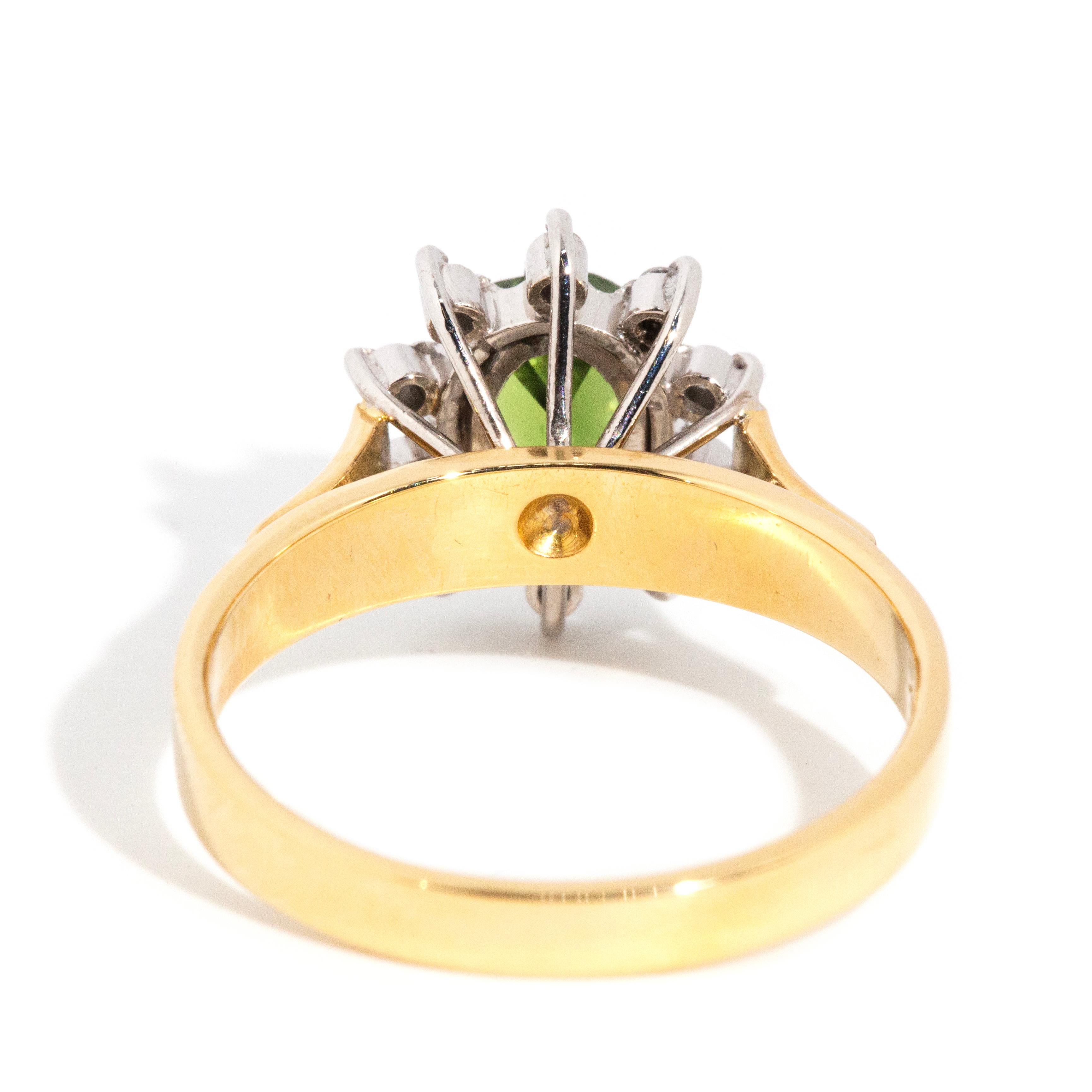 Vintage Circa 1970s 1.05 Carat Oval Green Sapphire & Diamond Ring 18 Carat Gold For Sale 2