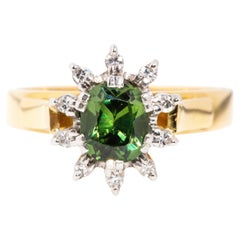 Bague vintage des années 1970, saphir vert ovale de 1,05 carat et diamants, or 18 carats