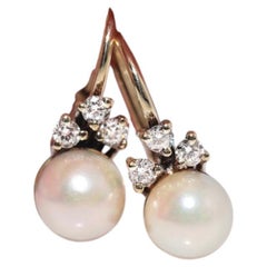 Vintage Circa 1970s 14k Gold Estate Natural Diamond And Pearl Earring