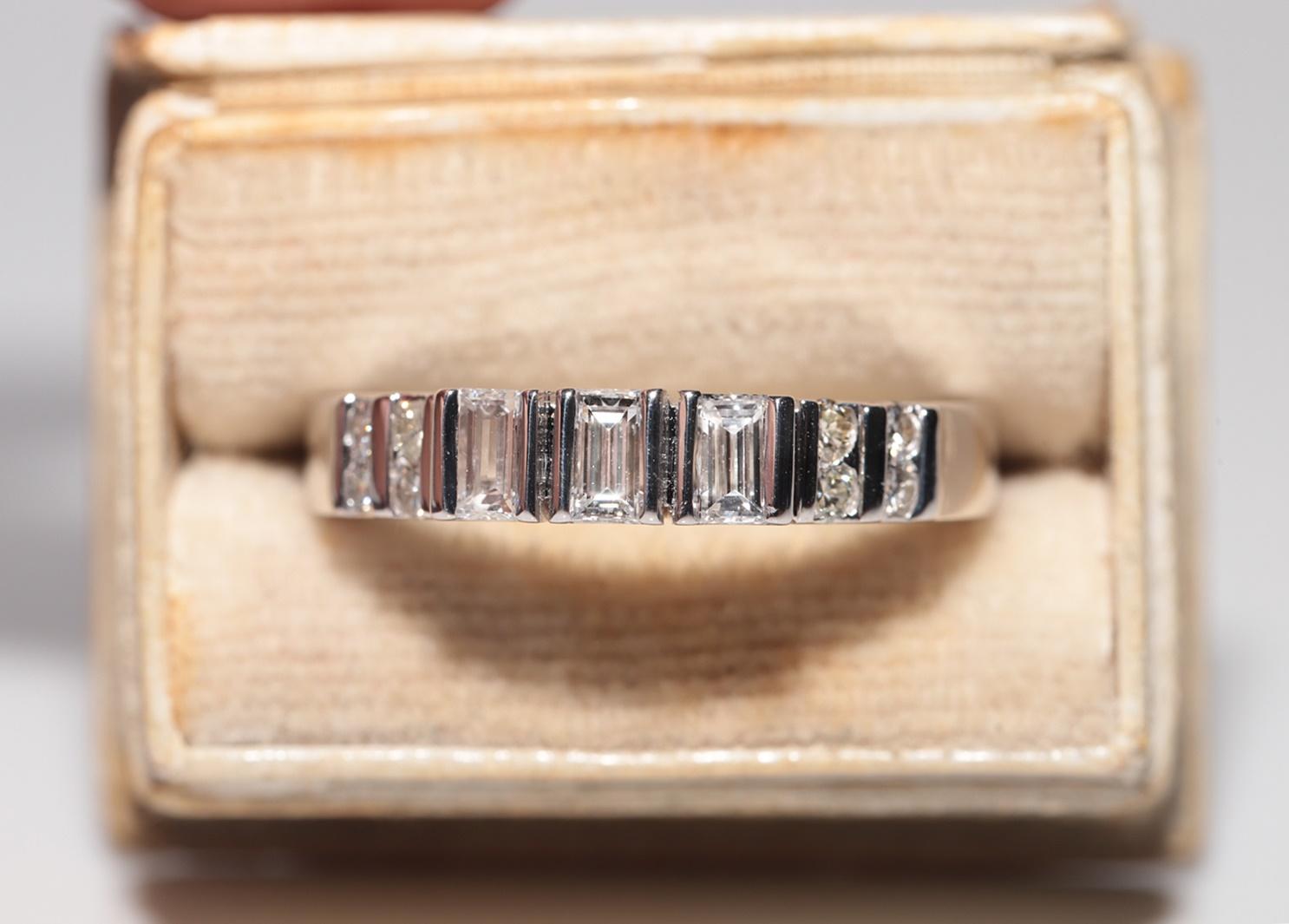 Vintage Circa 1970er Jahre 14k Gold Natürlicher Baguette-Schliff Diamant Dekorierter Ring im Zustand „Gut“ im Angebot in Fatih/İstanbul, 34