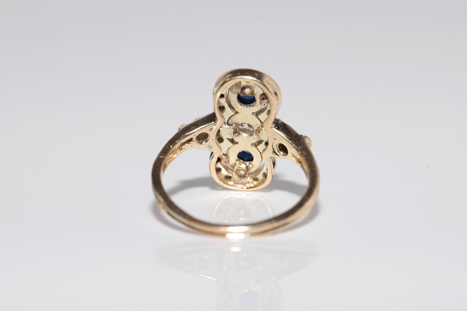 Vintage CIRCA 1970er Jahre 14k Gold natürlichen Diamanten und Cabochon Cut Saphir Ring im Angebot 7