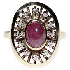 Vintage Circa 1970s 14k Gold Natural Diamond And Cabochon Ruby Decorated Ring 
