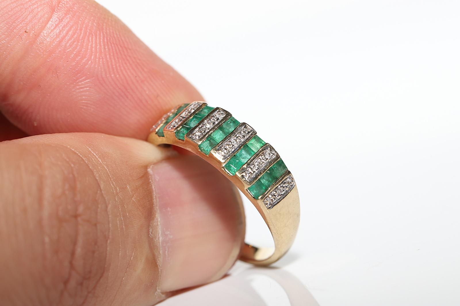 Vintage Circa 1970s 14k Gold Natural Diamond And Caliber Emerald Ring For Sale 5