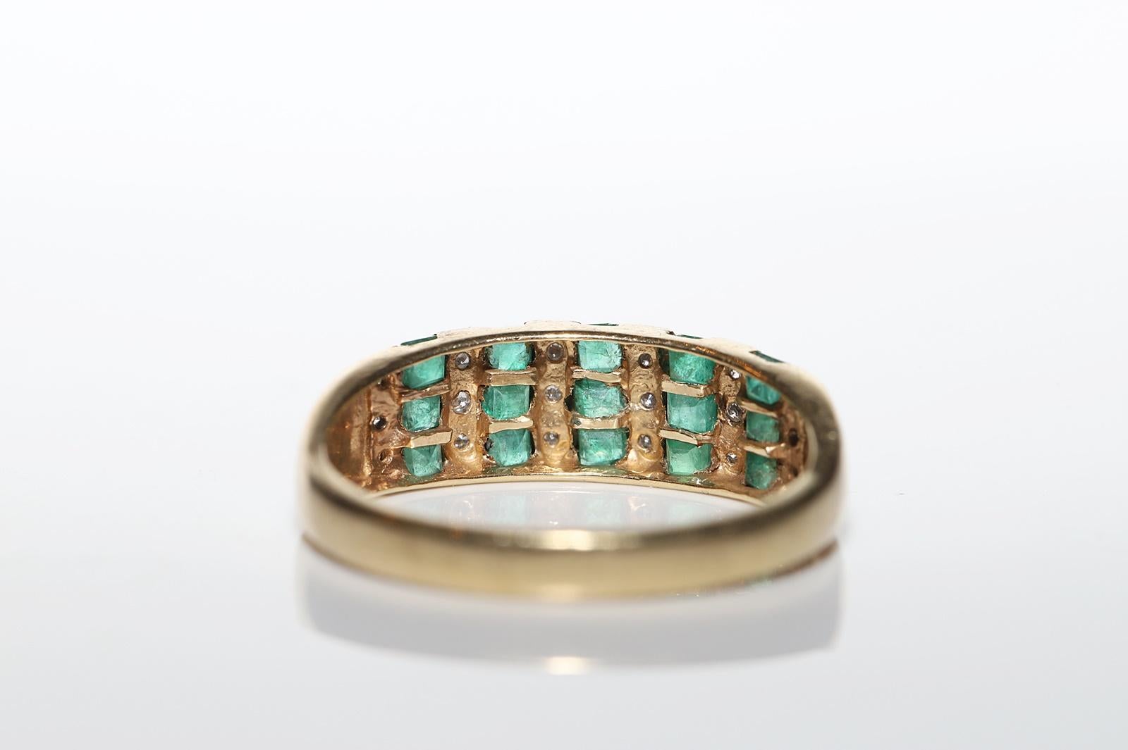 Vintage Circa 1970s 14k Gold Natural Diamond And Caliber Emerald Ring For Sale 2