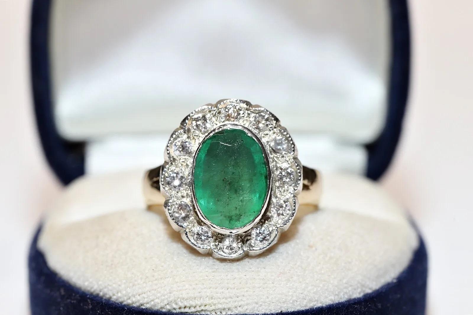 In very good condition.
Total weight is 7.4 grams.
Totally is diamond  0.45 carat.
The diamond is has  H color and vs-s1-s2.
Totally is emerald 2 carat.
Ring size is US 8.2 (We offer free resizing)
We can make any size.
Box is not included.
Please