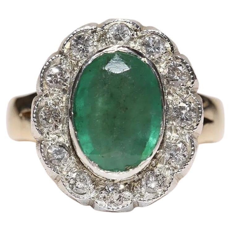 Vintage Circa 1970s 14k Gold Natural Diamond And Emerald Decorated Ring 