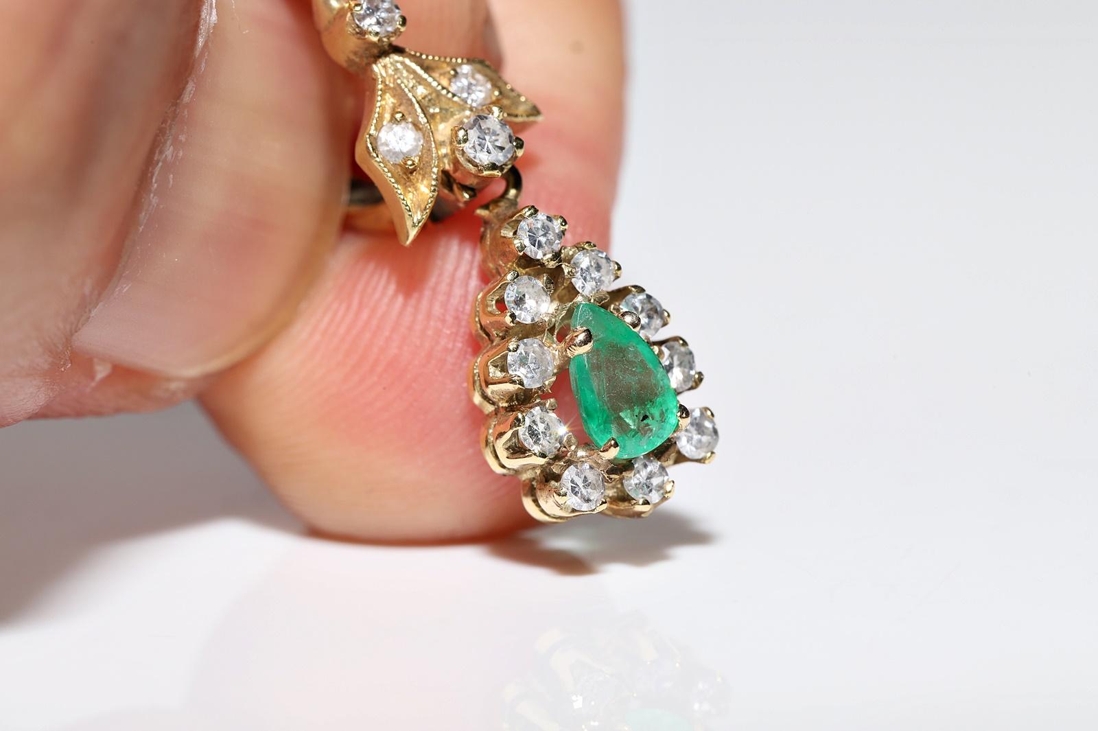 Vintage Circa 1970er Jahre 14k Gold natürlicher Diamant und Smaragd Tropfenohrring 1
