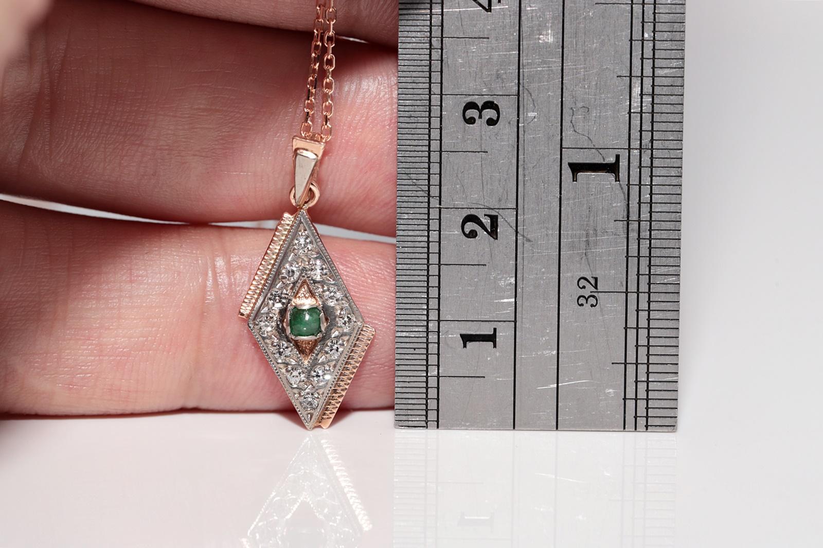 Collana con diamante naturale e smeraldo in oro 14k, vintage, degli anni '70 circa. in vendita 3