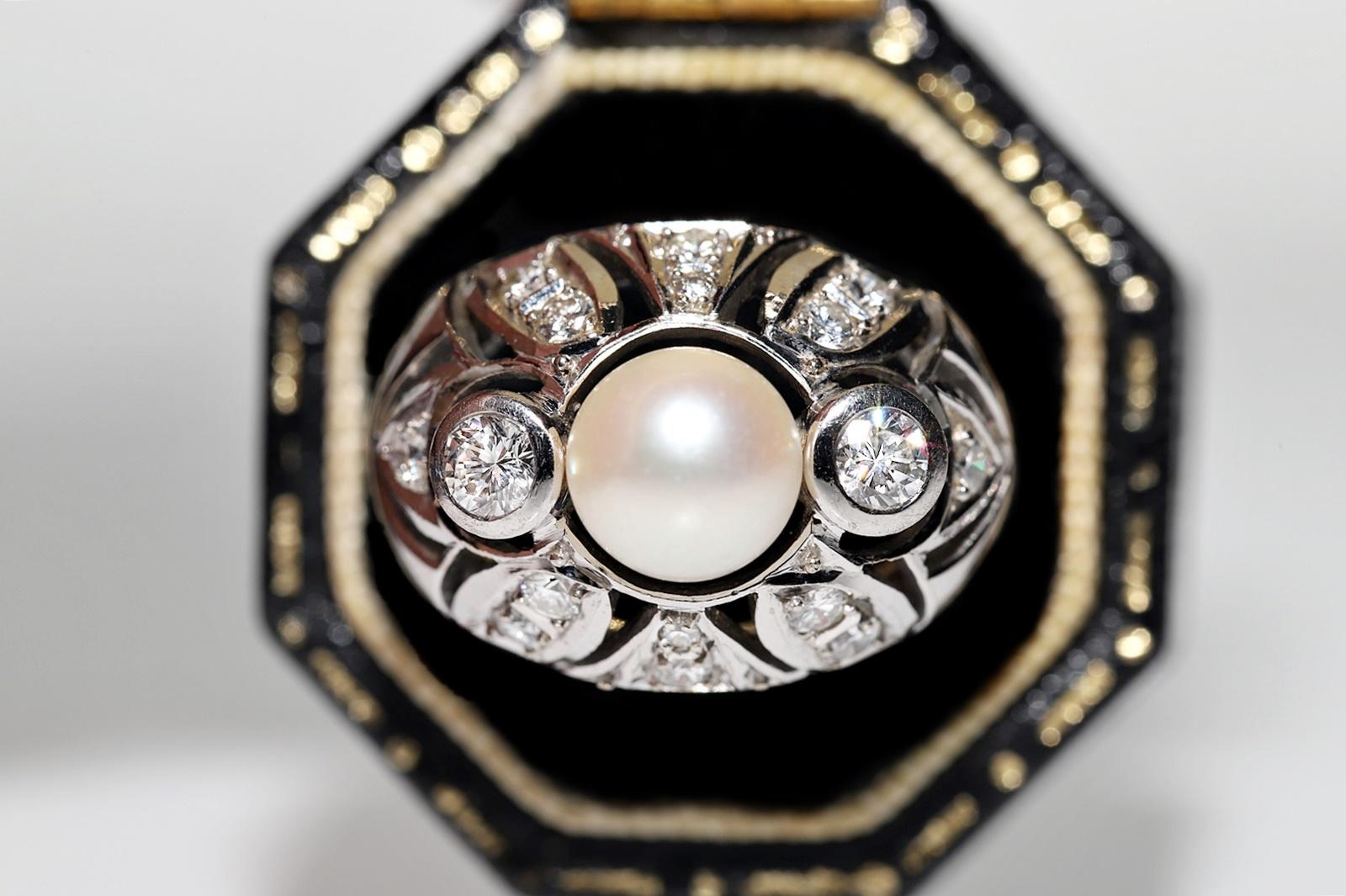 Vintage Circa 1970er Jahre 14k Gold Natürlicher Diamant und Perle Dekorierter Ring im Angebot 9