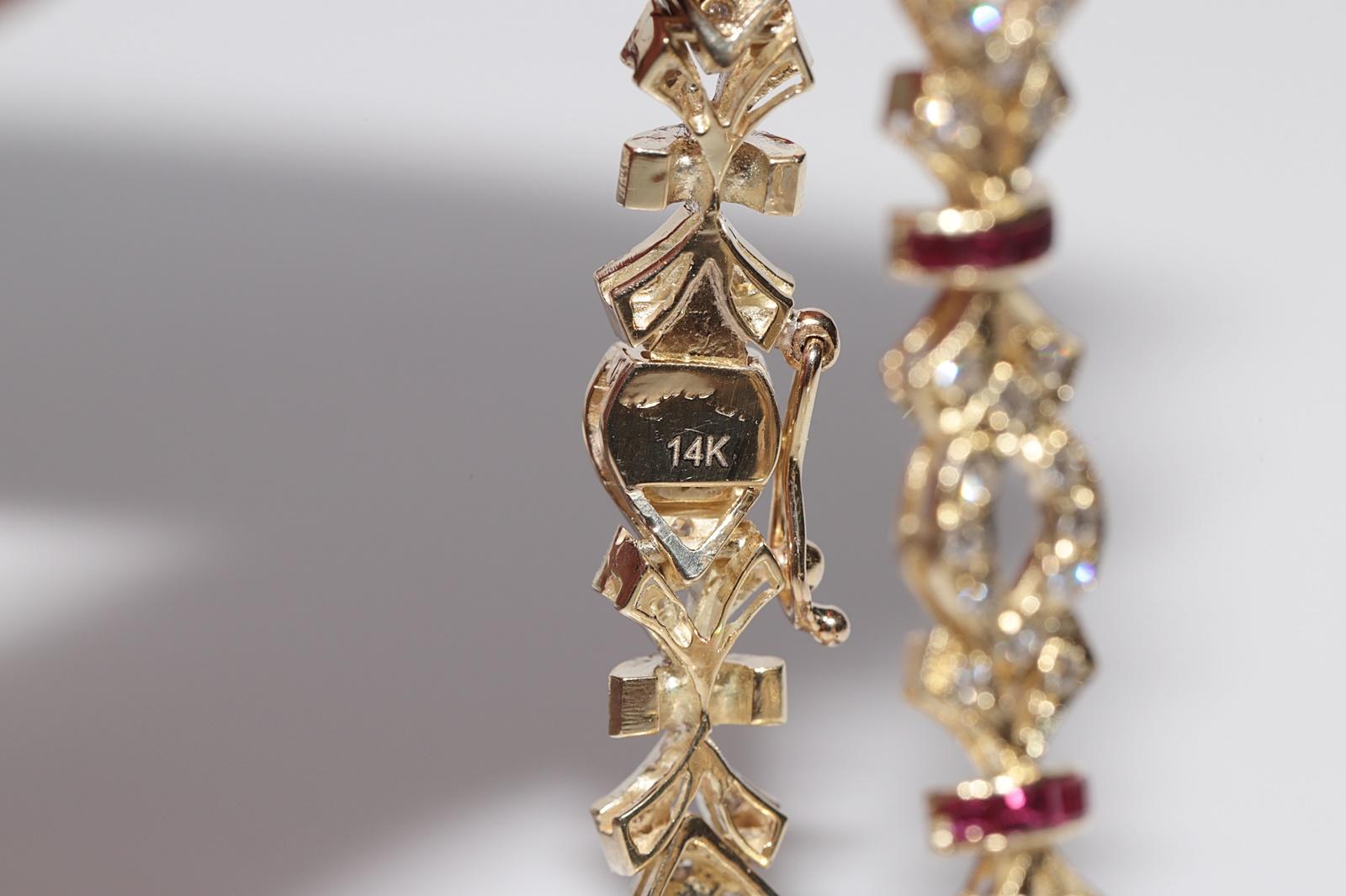 Vintage Circa 1970er Jahre 14k Gold natürlicher Diamant und Rubin verziertes hübsches Armband im Angebot 6
