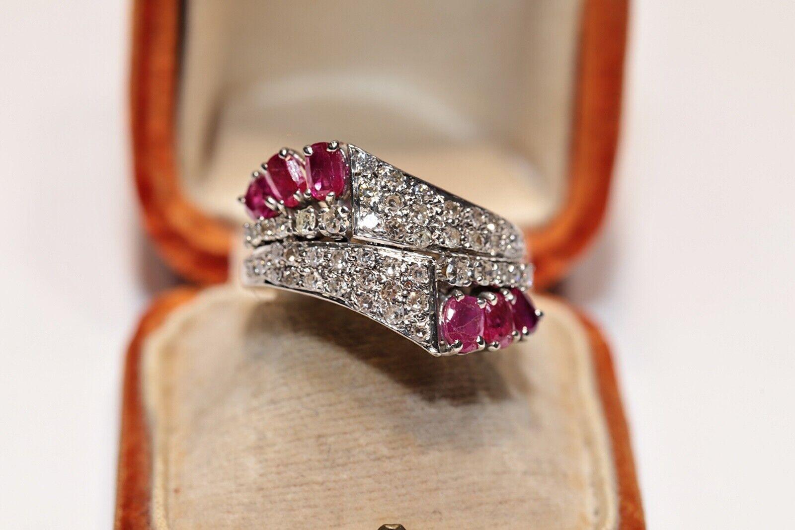 Vintage Circa 1970s 14k Gold Natural Diamond And Ruby Decorated Ring For Sale 4