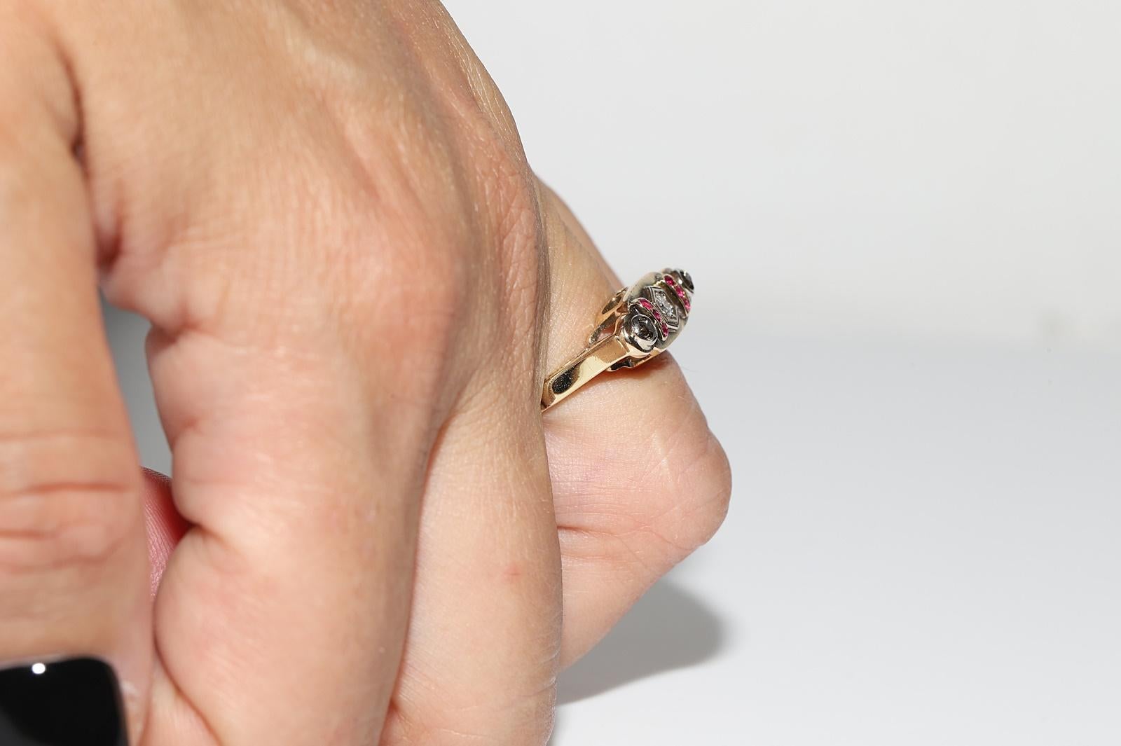 Anello decorato con diamanti naturali e rubini in oro 14k, CIRCA ANNI 70 in vendita 13
