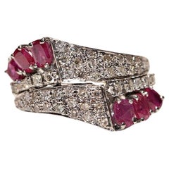 Retro Circa 1970s 14k Gold Natural Diamond And Ruby Decorated Ring