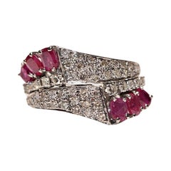 Vintage Circa 1970s 14k Gold Natural Diamond And Ruby Decorated Strong Ring