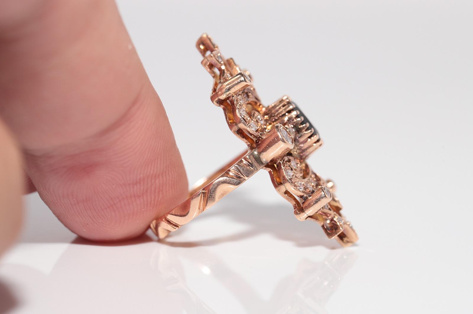 Vintage CIRCA 1970 Bague en or 14k diamant naturel et saphir Navette en vente 4