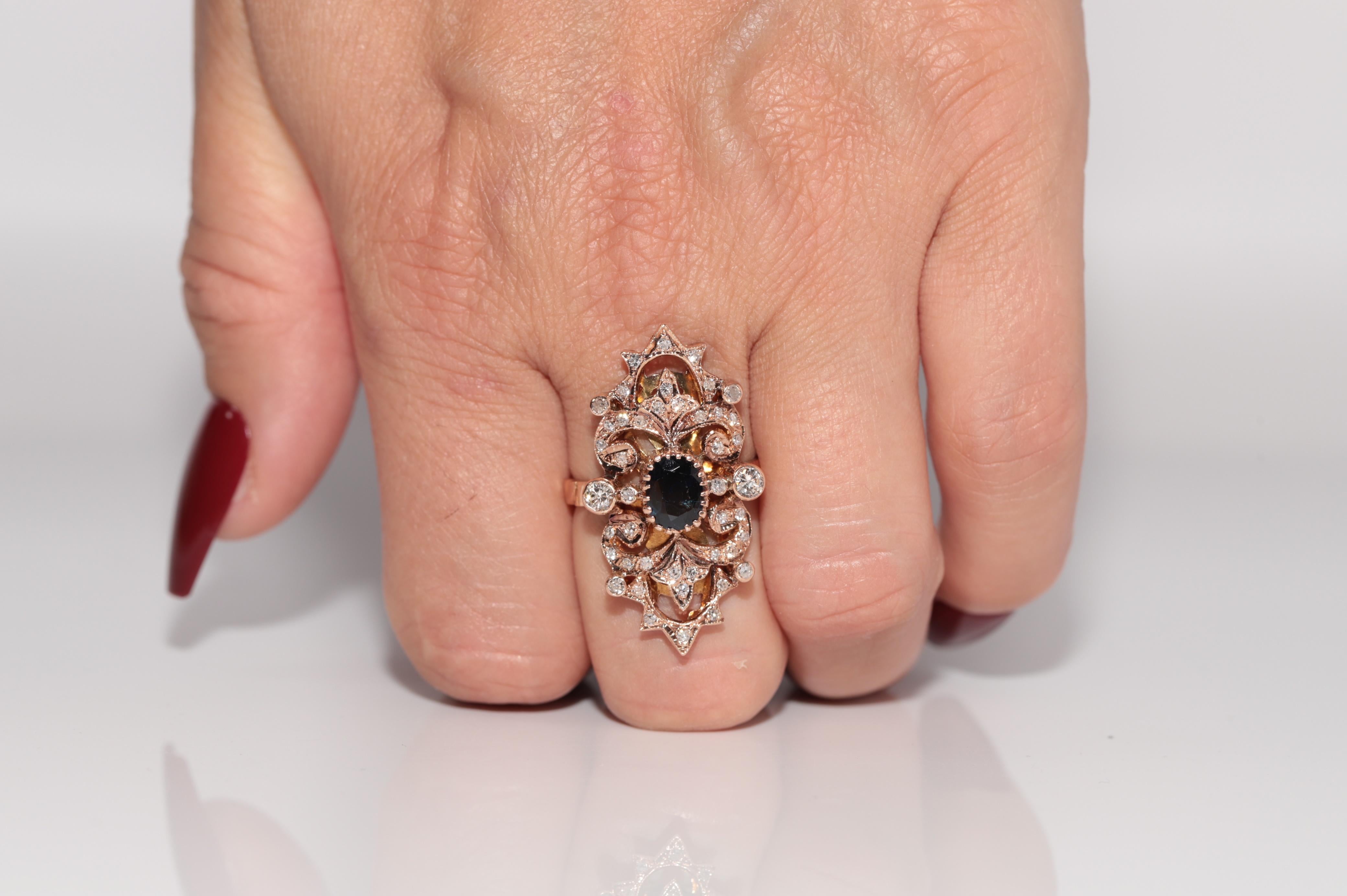 Rétro Vintage CIRCA 1970 Bague en or 14k diamant naturel et saphir Navette en vente