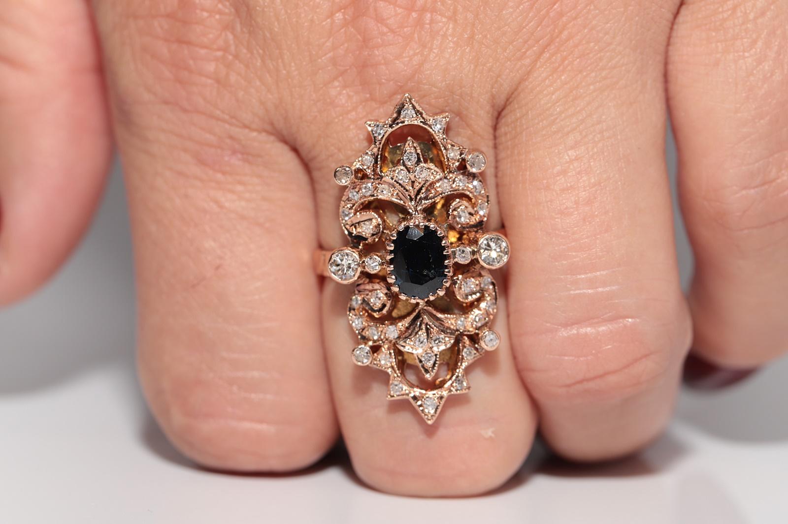 Taille brillant Vintage CIRCA 1970 Bague en or 14k diamant naturel et saphir Navette en vente
