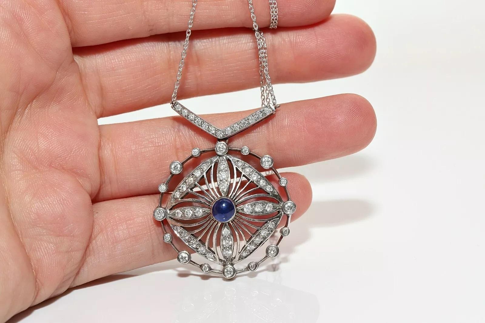 Collier pendentif vintage des années 1970 en or 14 carats avec diamants naturels et saphirs en vente 3