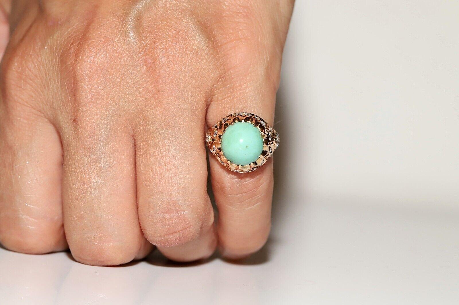 Vintage Circa 1970s 14k Gold Natural Diamond And Turquoise Decorated Ring For Sale 5