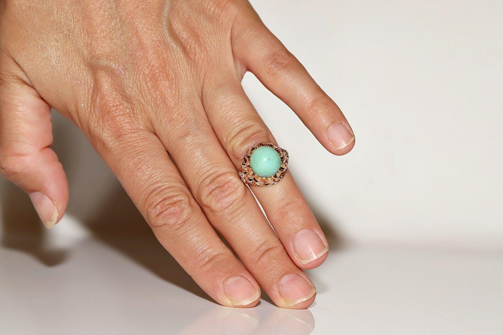 Vintage Circa 1970s 14k Gold Natural Diamond And Turquoise Decorated Ring For Sale 7