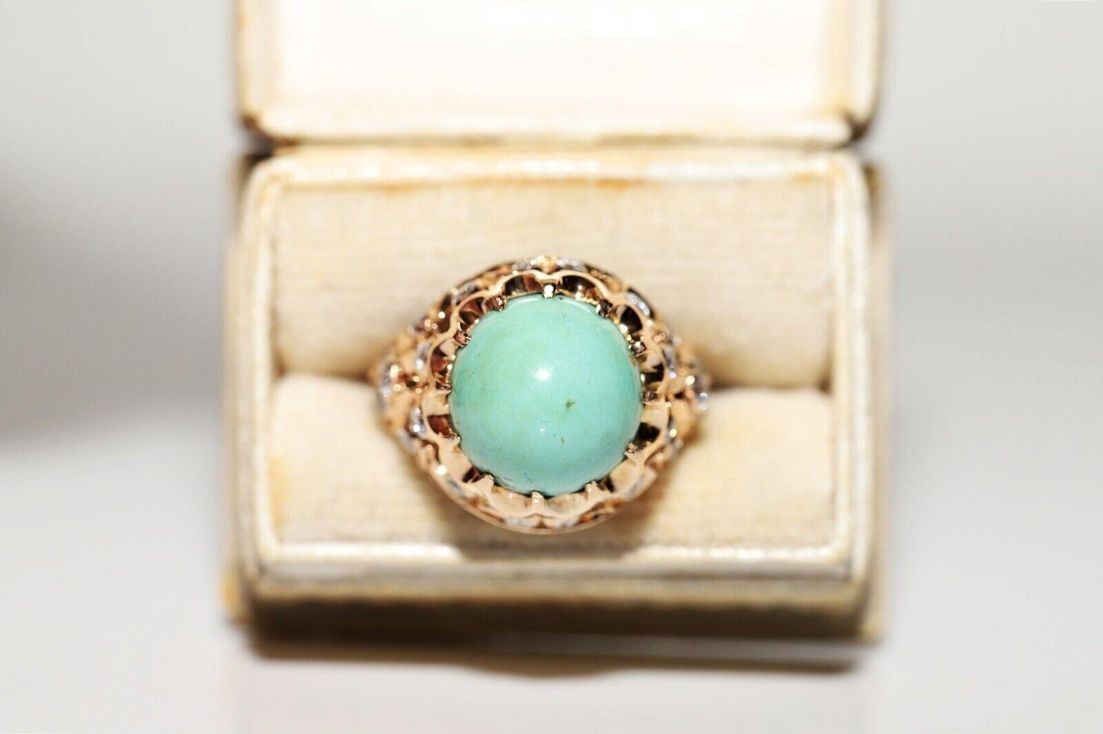 Vintage Circa 1970s 14k Gold Natural Diamond And Turquoise Decorated Ring For Sale 8