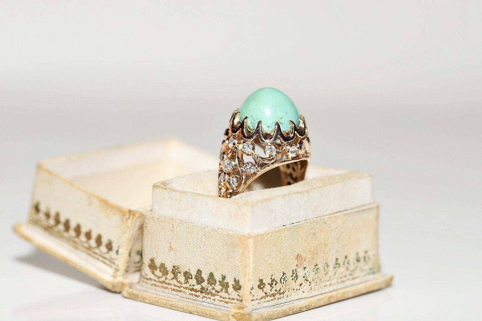 Vintage Circa 1970s 14k Gold Natural Diamond And Turquoise Decorated Ring For Sale 9