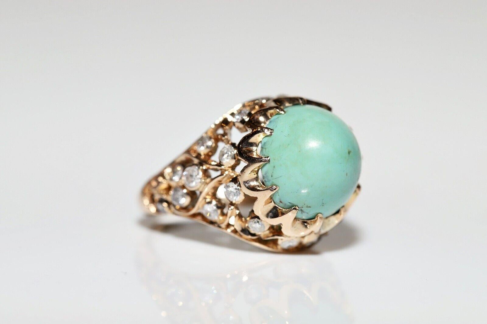 Brilliant Cut Vintage Circa 1970s 14k Gold Natural Diamond And Turquoise Decorated Ring For Sale