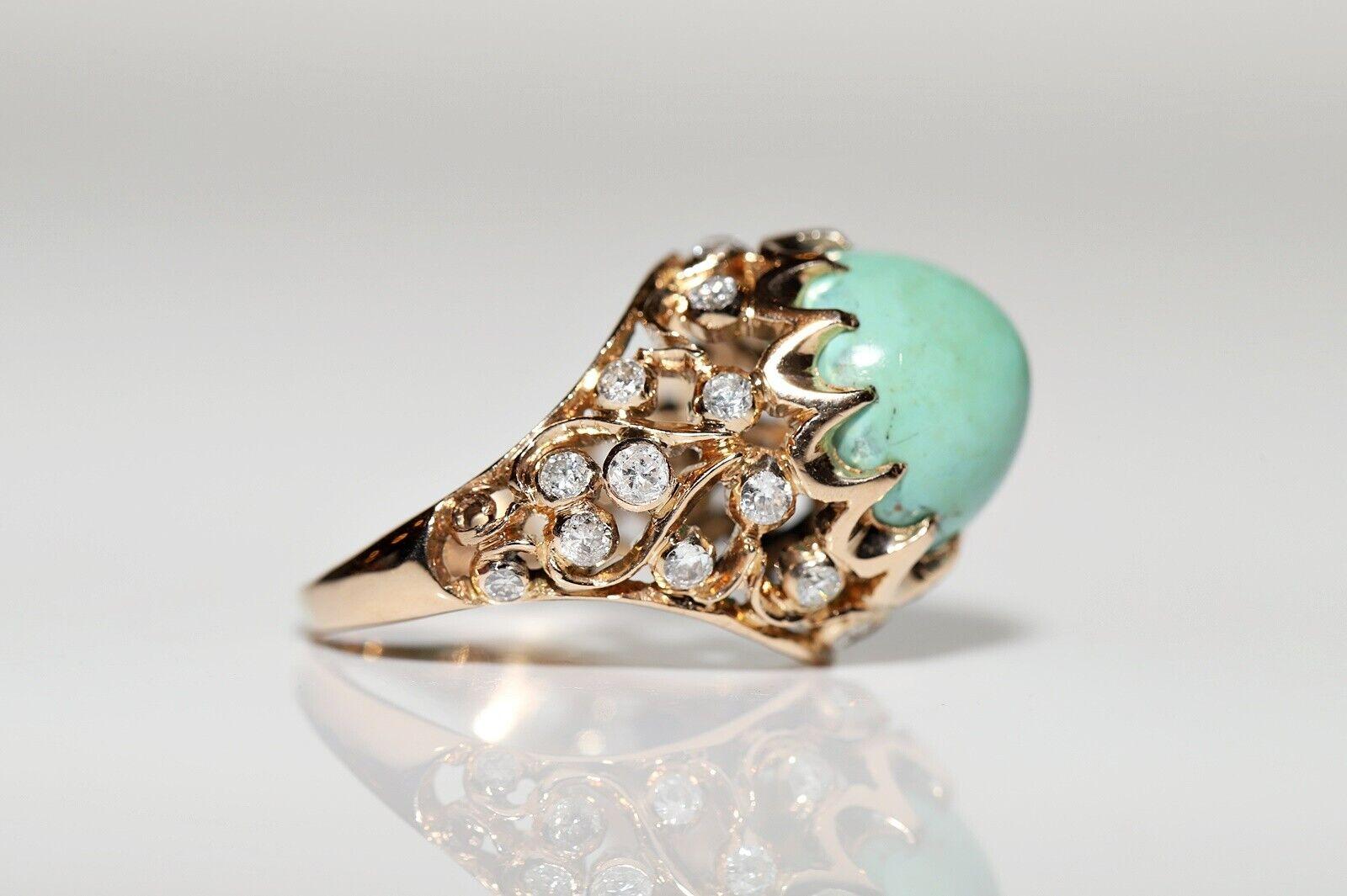 Vintage Circa 1970s 14k Gold Natural Diamond And Turquoise Decorated Ring In Good Condition For Sale In Fatih/İstanbul, 34