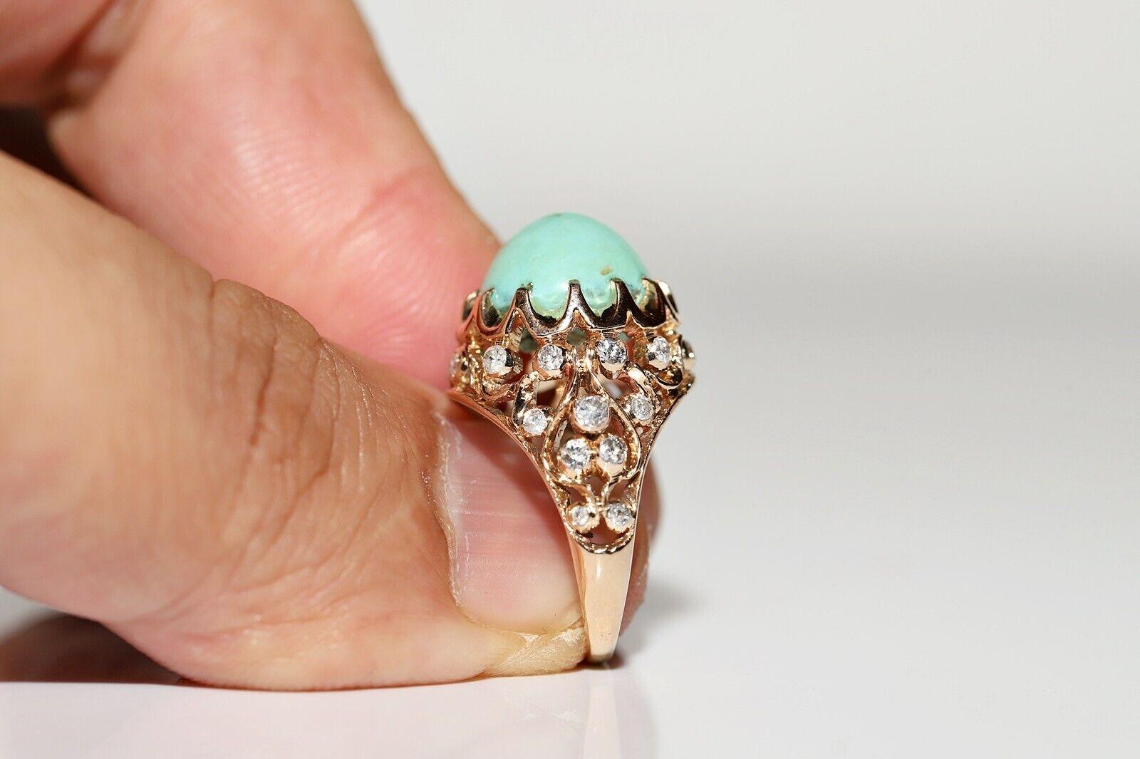 Vintage Circa 1970s 14k Gold Natural Diamond And Turquoise Decorated Ring For Sale 1