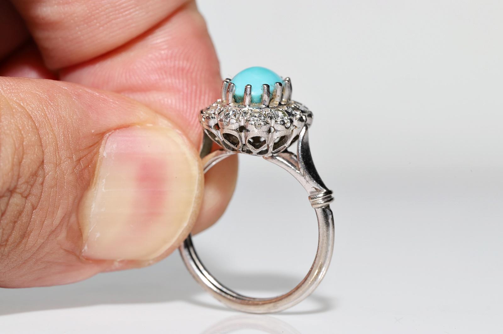 Vintage Circa 1970s 14k Gold Natural Diamond And Turquoise Decorated Ring  For Sale 3