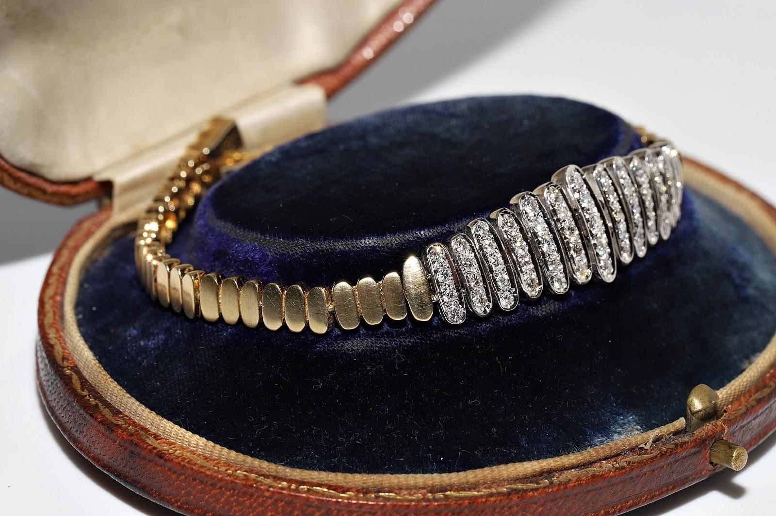 Brilliant Cut Vintage Circa 1970s 14k Gold Natural Diamond Decorated Amazing Bracelet For Sale