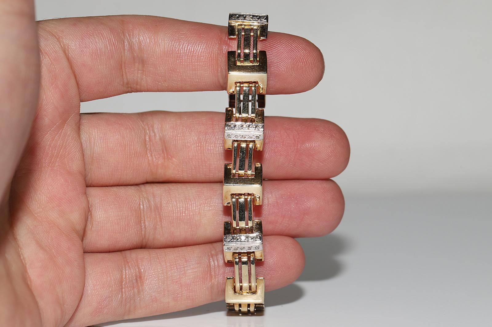 Vintage Circa 1970s 14k Gold Natural Diamond Decorated Bracelet For Sale 7