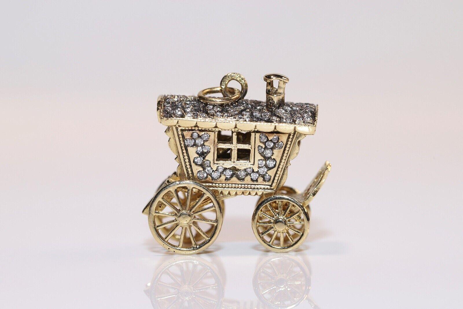 Vintage Circa 1970er Jahre 14k Gold Natürlicher Diamant Dekorierter Auto-Anhänger im Angebot 6