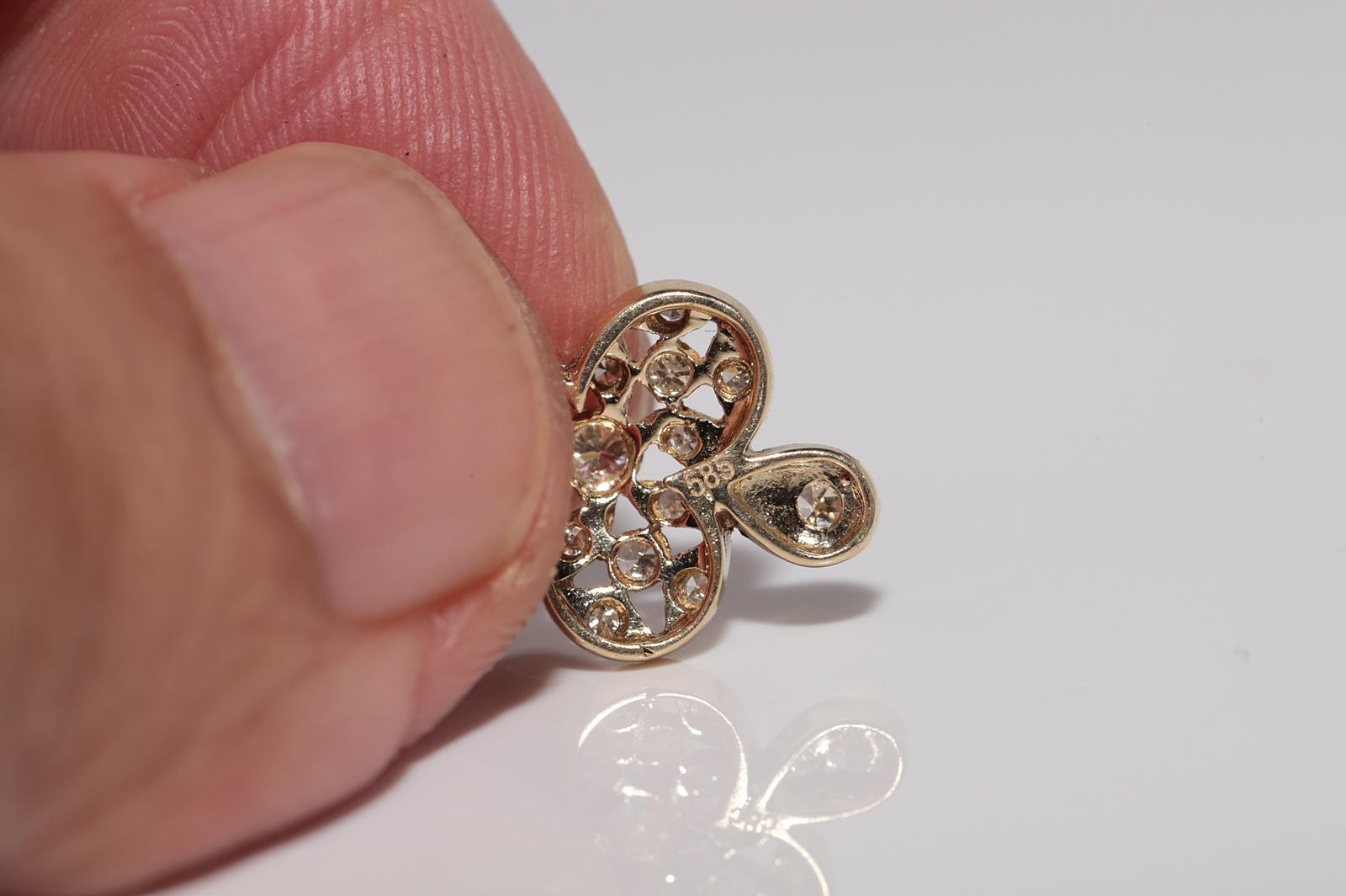 Vintage Circa 1970er Jahre 14k Gold Natürlicher Diamant Dekorierter Tropfenohrring im Angebot 3