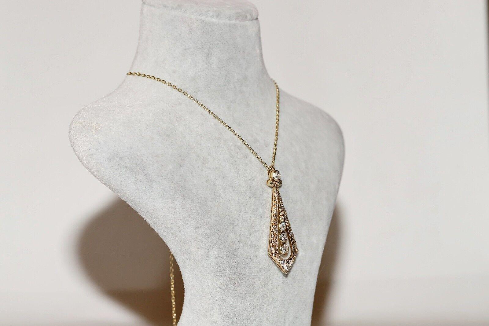 Brilliant Cut Vintage Circa 1970s 14k Gold Natural Diamond Decorated Drop Pendant Necklace For Sale