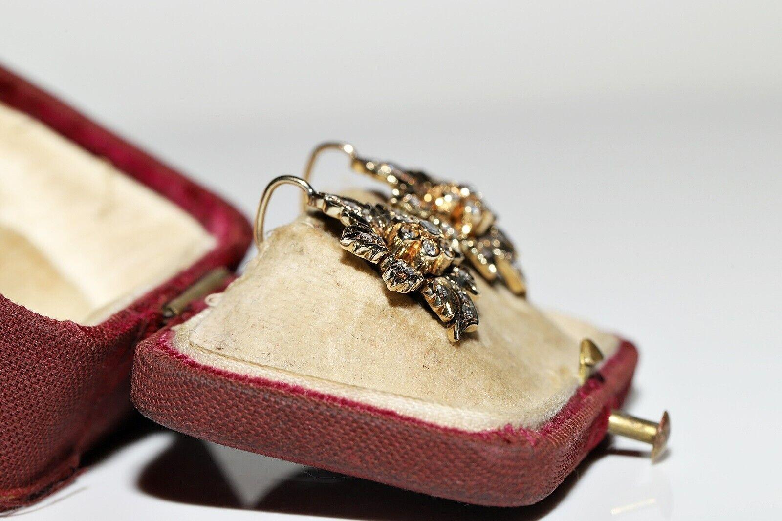 Vintage Circa 1970er Jahre 14k Gold Natürlicher Diamant Dekorierter Blatt-Ohrring  im Angebot 4