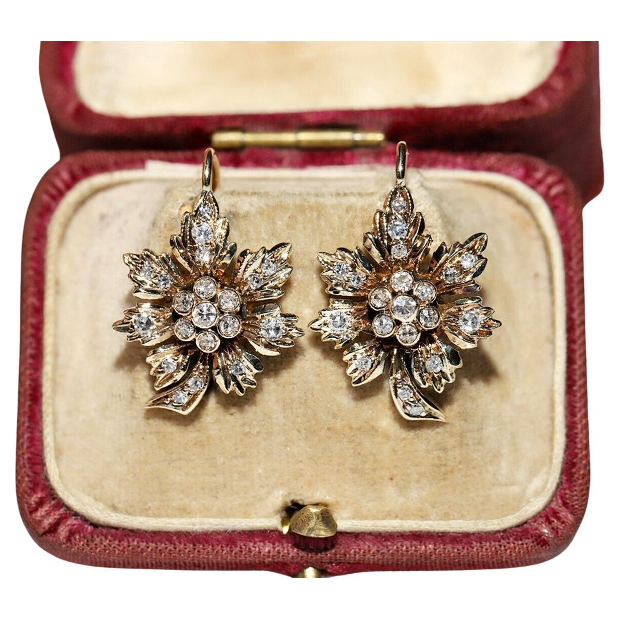 Vintage Circa 1970er Jahre 14k Gold Natürlicher Diamant Dekorierter Blatt-Ohrring 