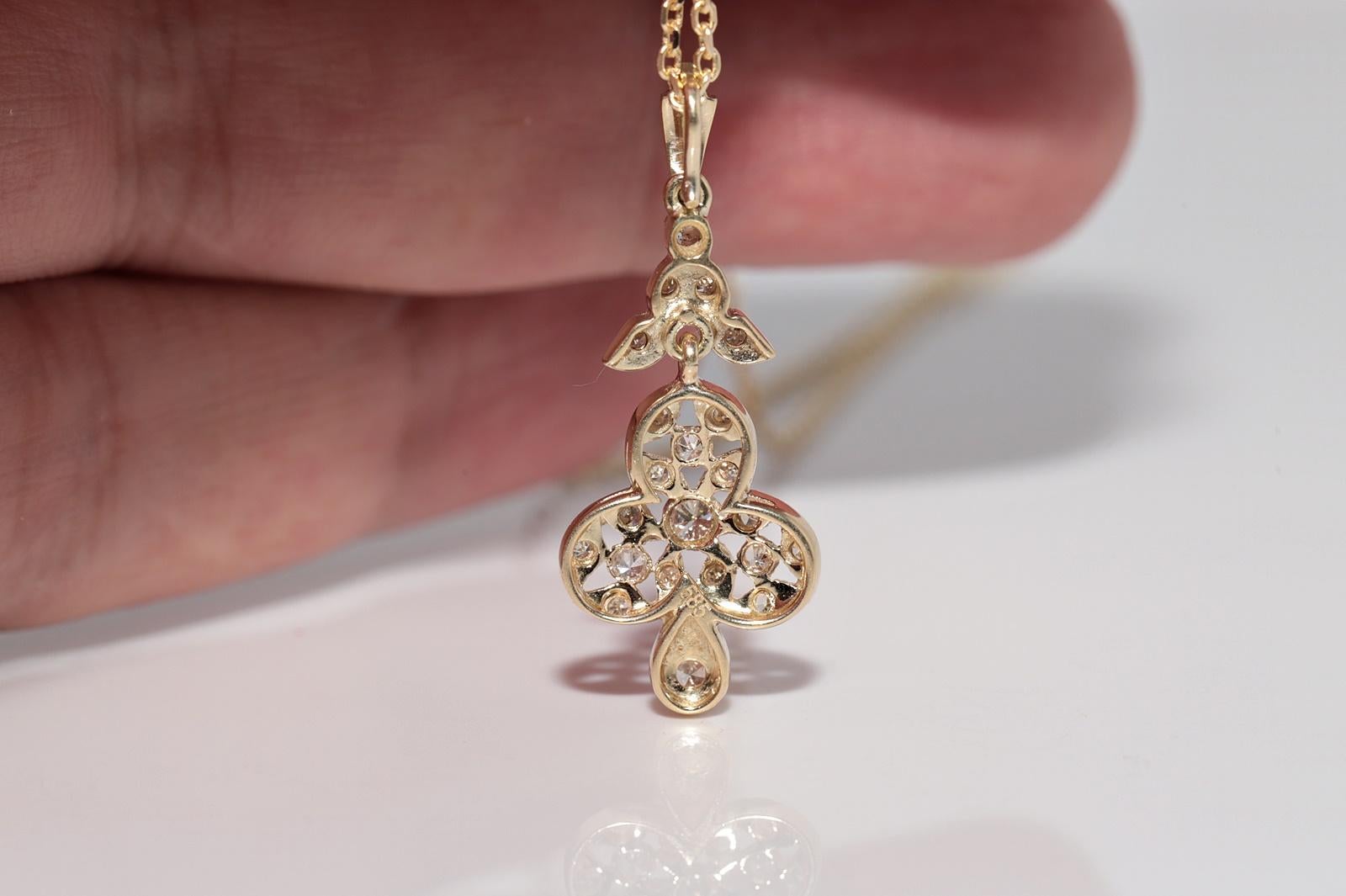 Vintage CIRCA 1970er Jahre 14K Gold natürlichen Diamanten verziert Anhänger Halskette im Angebot 5