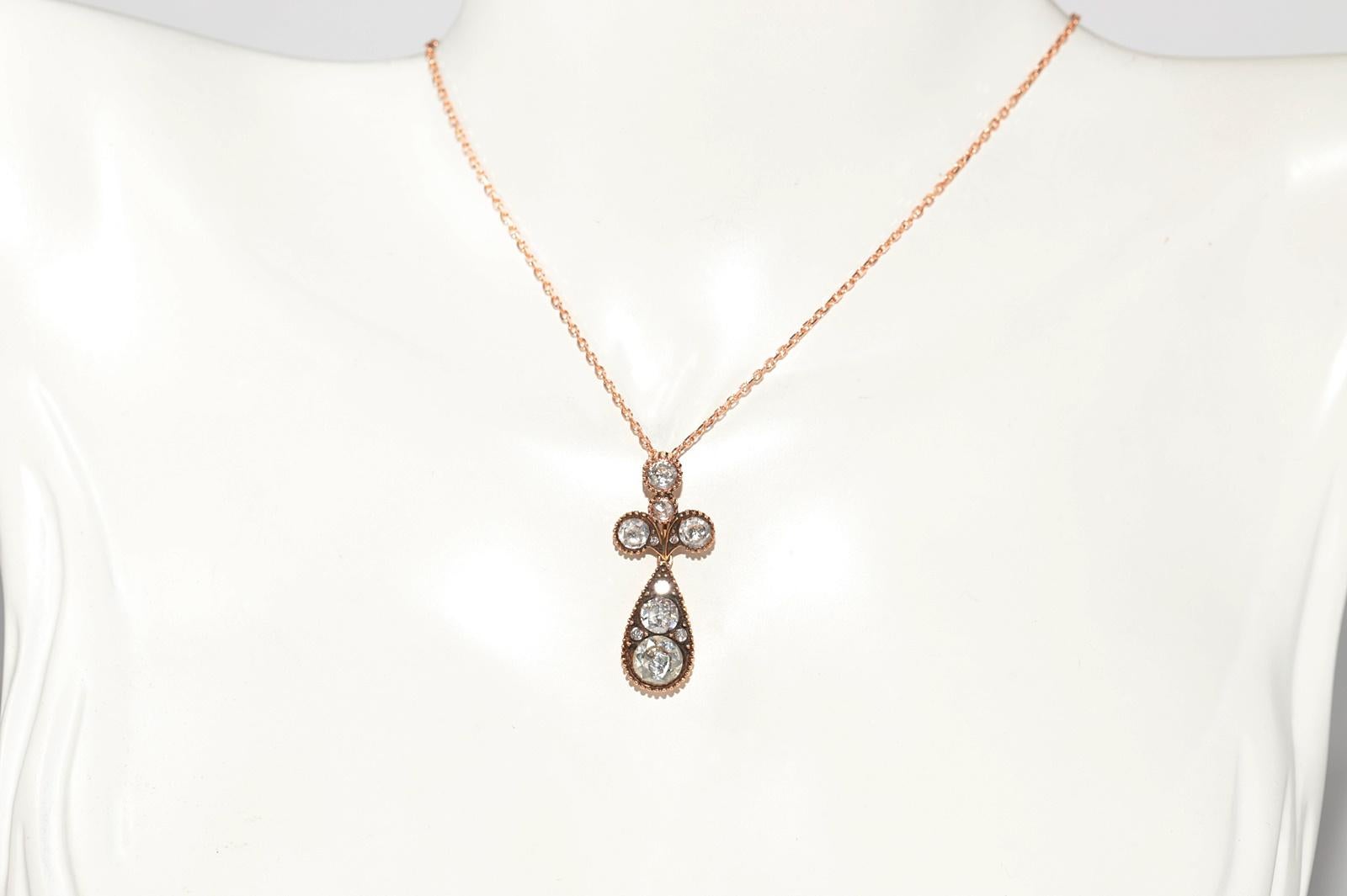 Vintage CIRCA 1970er Jahre 14k Gold natürlichen Diamanten verziert Anhänger Halskette (Kunsthandwerker*in) im Angebot