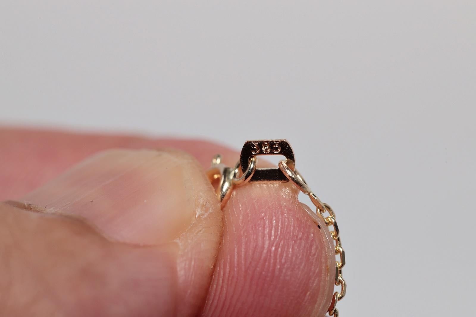 Vintage CIRCA 1970er Jahre 14K Gold natürlichen Diamanten verziert Anhänger Halskette im Angebot 2