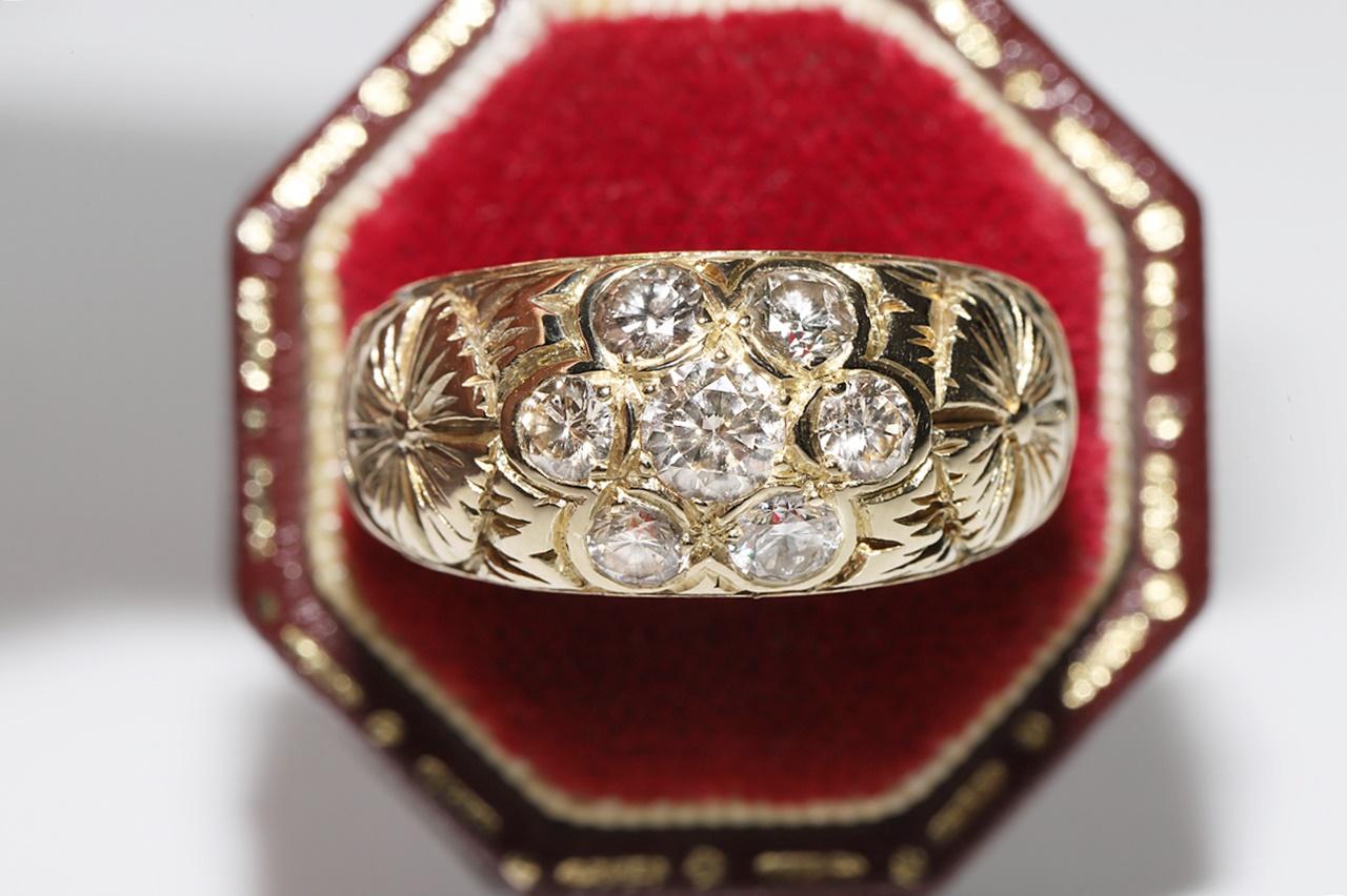 De las mujeres Anillo Vintage Circa 1970s Oro 14k Decorado con Diamantes Naturales Pretty Strong en venta