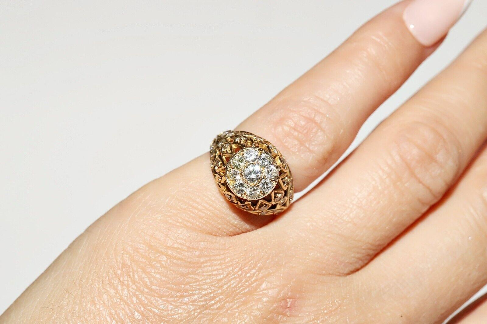 Vintage Circa 1970s 14k Gold Natural Diamond Decorated Ring  For Sale 4