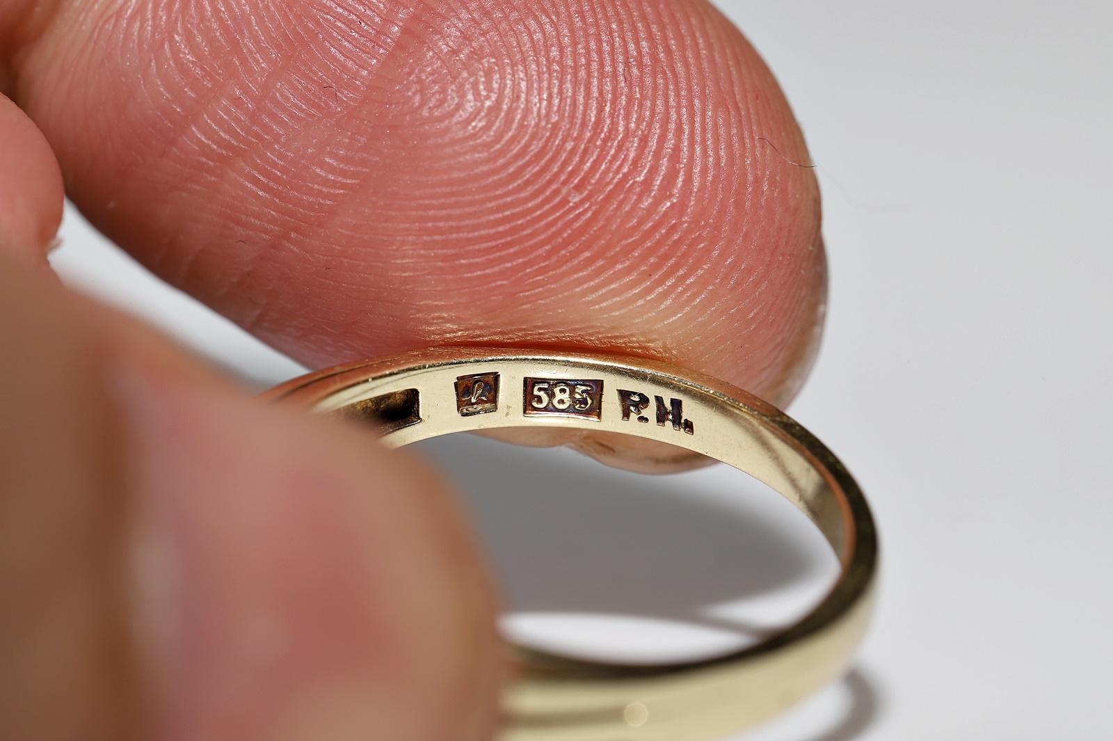 Vintage Circa 1970er Jahre 14k Gold Natürlicher Diamant Dekorierter Ring  im Angebot 5