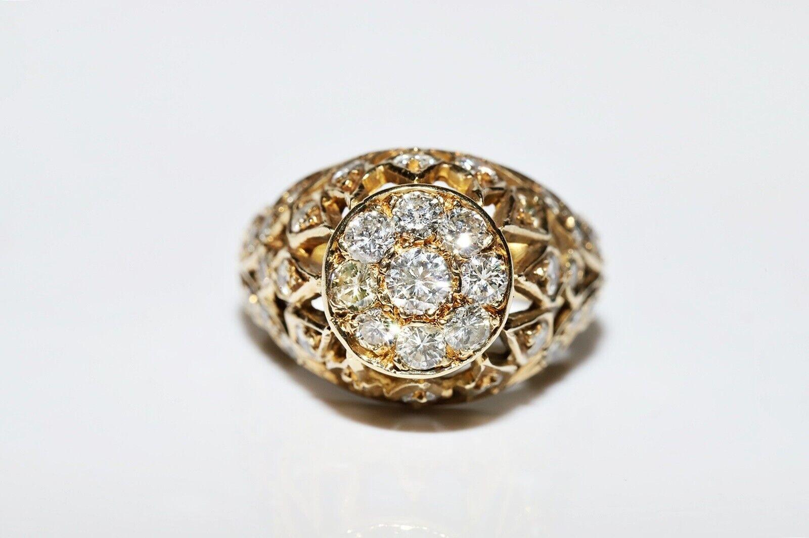 Vintage Circa 1970s 14k Gold Natural Diamond Decorated Ring  For Sale 6