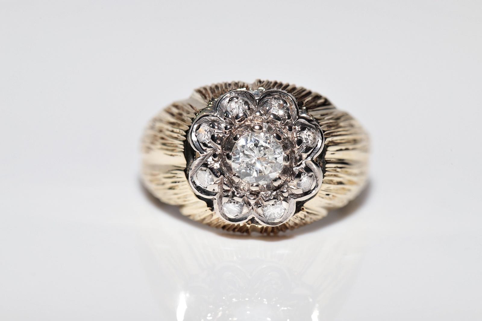 Vintage Circa 1970er Jahre 14k Gold Natürlicher Diamant Dekorierter Ring im Angebot 6