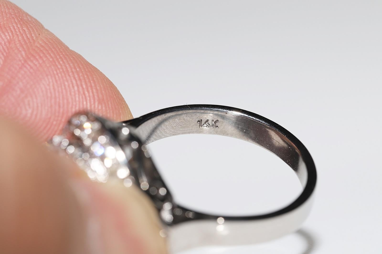 Vintage Circa 1970er Jahre 14k Gold Natürlicher Diamant Dekorierter Ring im Angebot 6