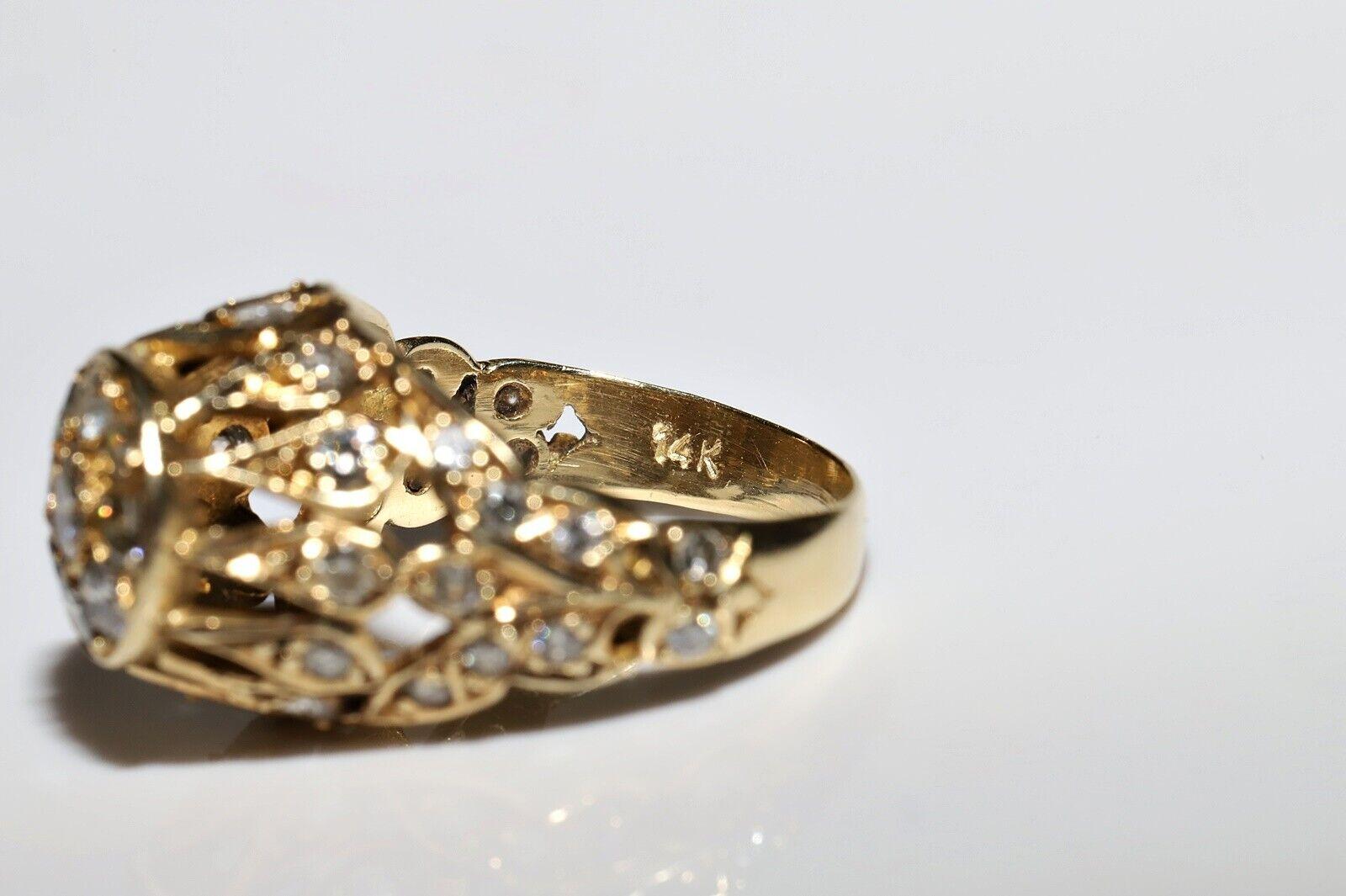 Vintage Circa 1970s 14k Gold Natural Diamond Decorated Ring  For Sale 1
