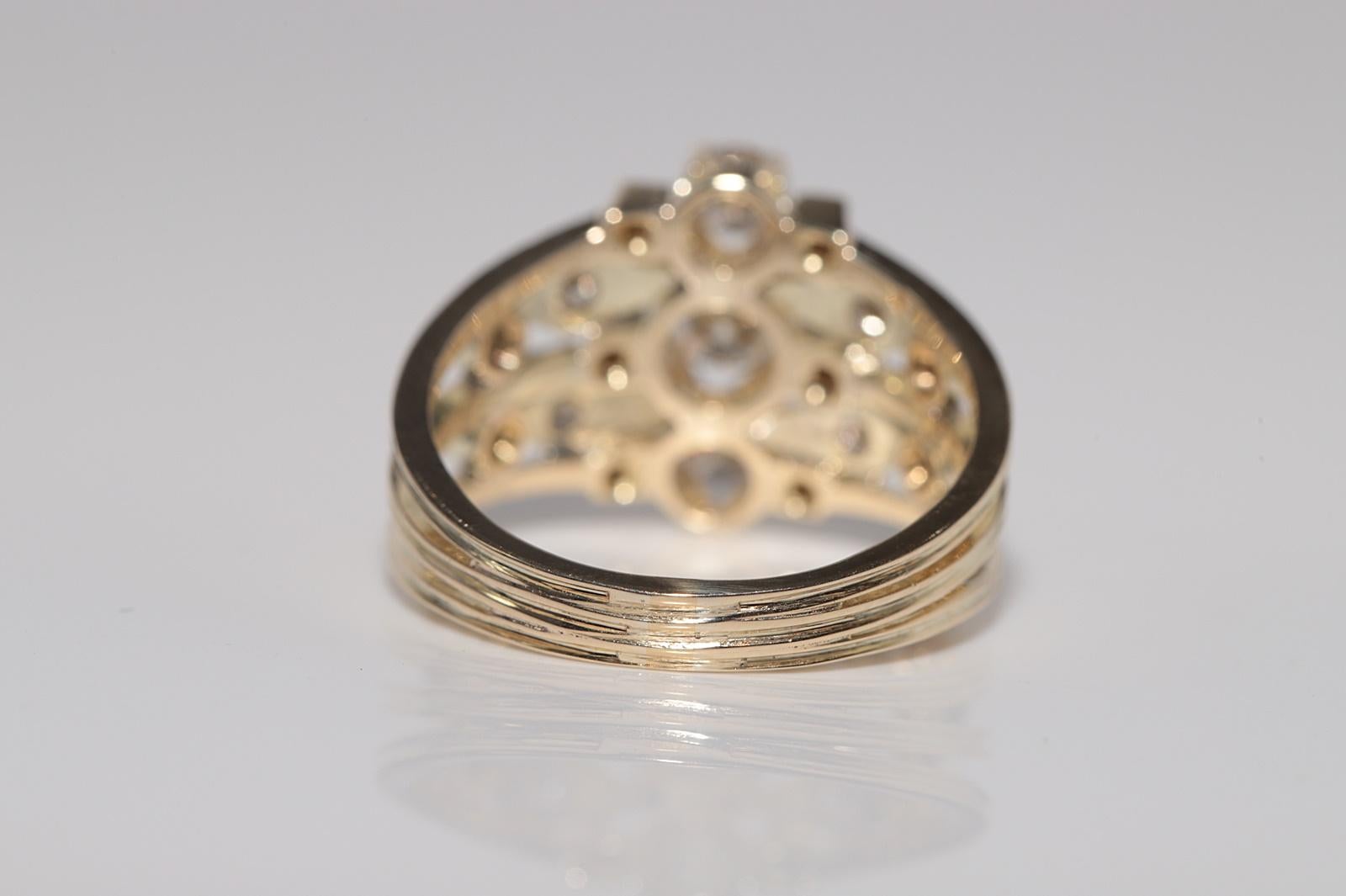 Vintage CIRCA 1970er Jahre 14k Gold natürlichen Diamanten verziert drei Stein Ring im Angebot 10